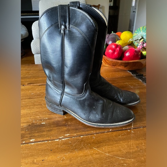 Vintage Distressed Black Leather Laredo Western Boots made in USA Mens Size 8.5